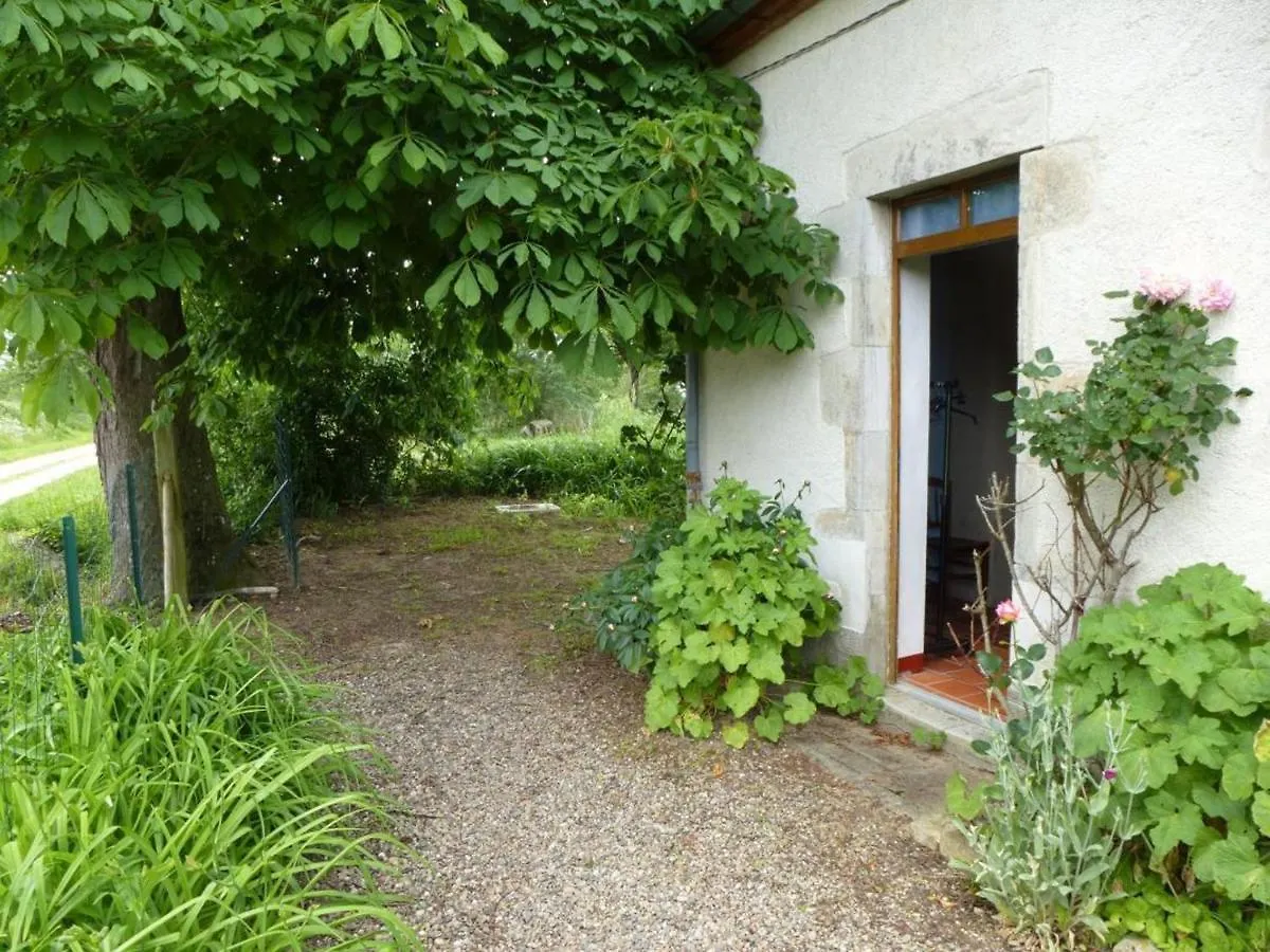 Maison De Campagne Confortable Avec Jardin, Barbecue Et Cheminees - Proche De Vichy Et Activites Karting - Fr-1-489-170 Montoldre France