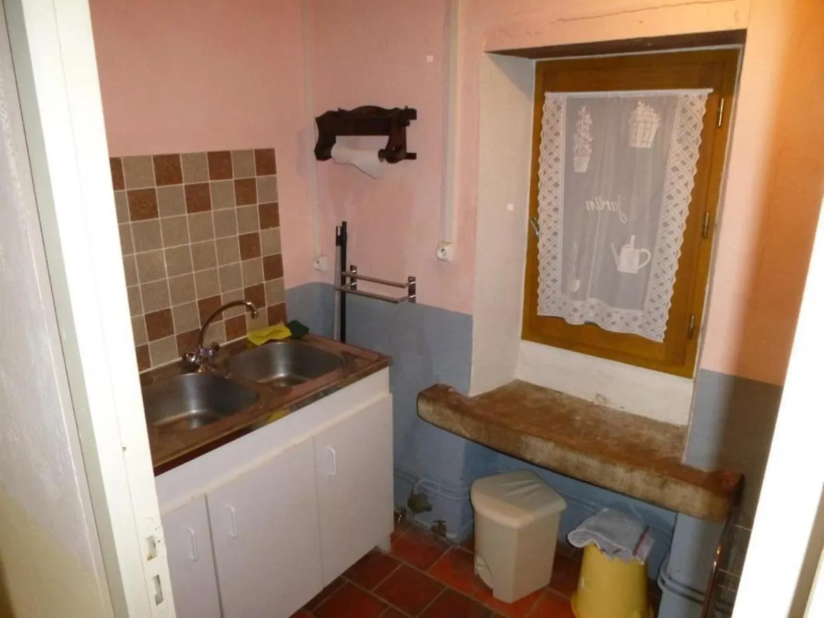 Maison De Campagne Confortable Avec Jardin, Barbecue Et Cheminees - Proche De Vichy Et Activites Karting - Fr-1-489-170 Montoldre Holiday home